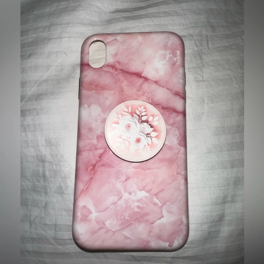 iPhone XR case lot - Picture 5 of 10